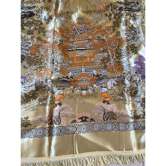 Vintage Asian Tapestry Brocade Piano Shawl Gold Chinese 48" Tablecloth Excellent - Picture 6 of 12